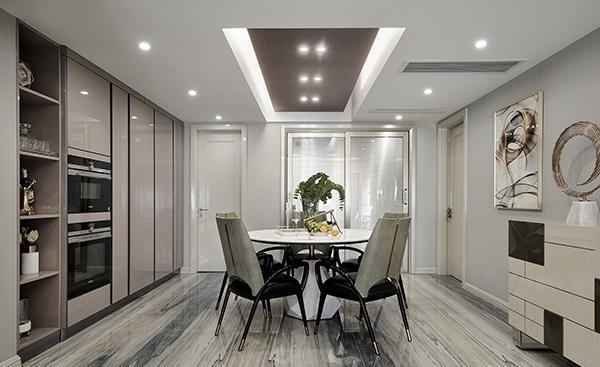 四室兩廳142m2 的房子，打造出輕奢質感，該如何裝修？